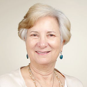 Headshot of Mindy Levin 